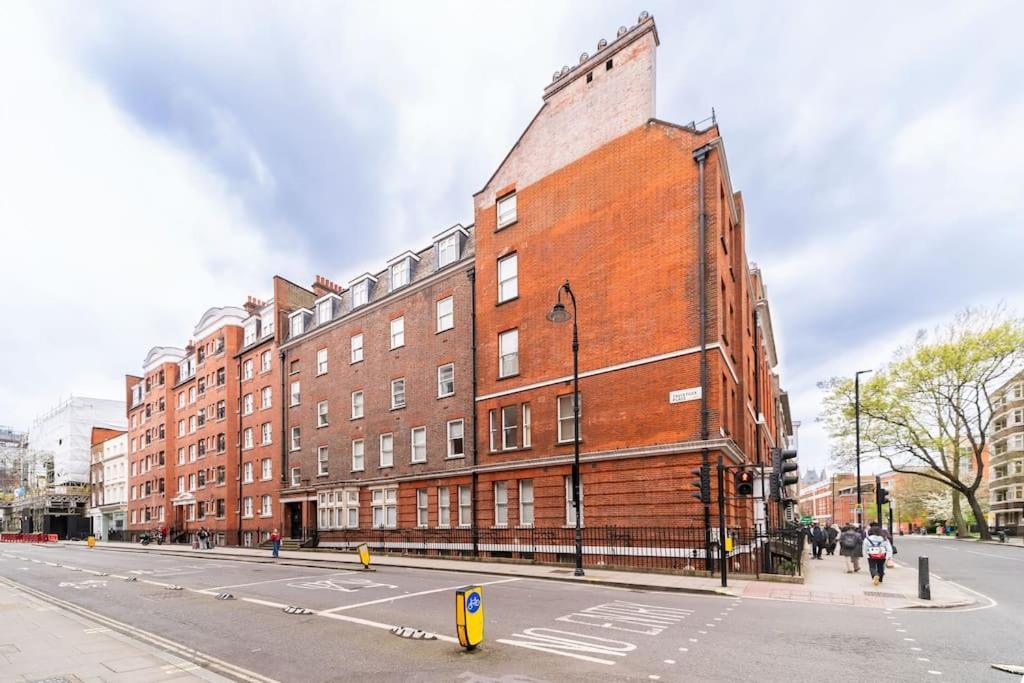 Beautiful One Bedroom Flat In Tavistock Place London Exterior photo